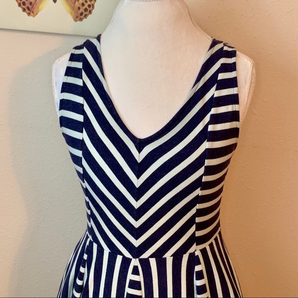 Sold Anthropologie | Saturday Sunday Dress Medium - Picture 3 of 8